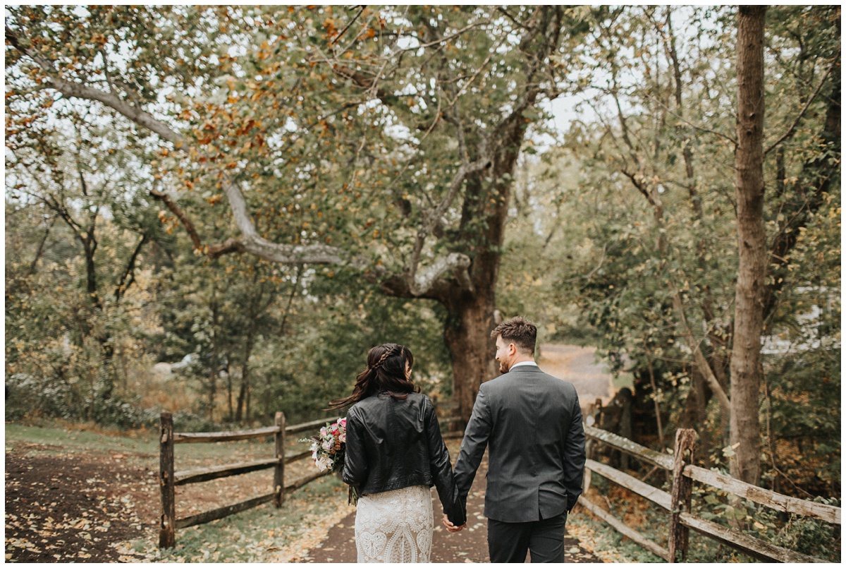 fall wedding photos, bride with leather jacket