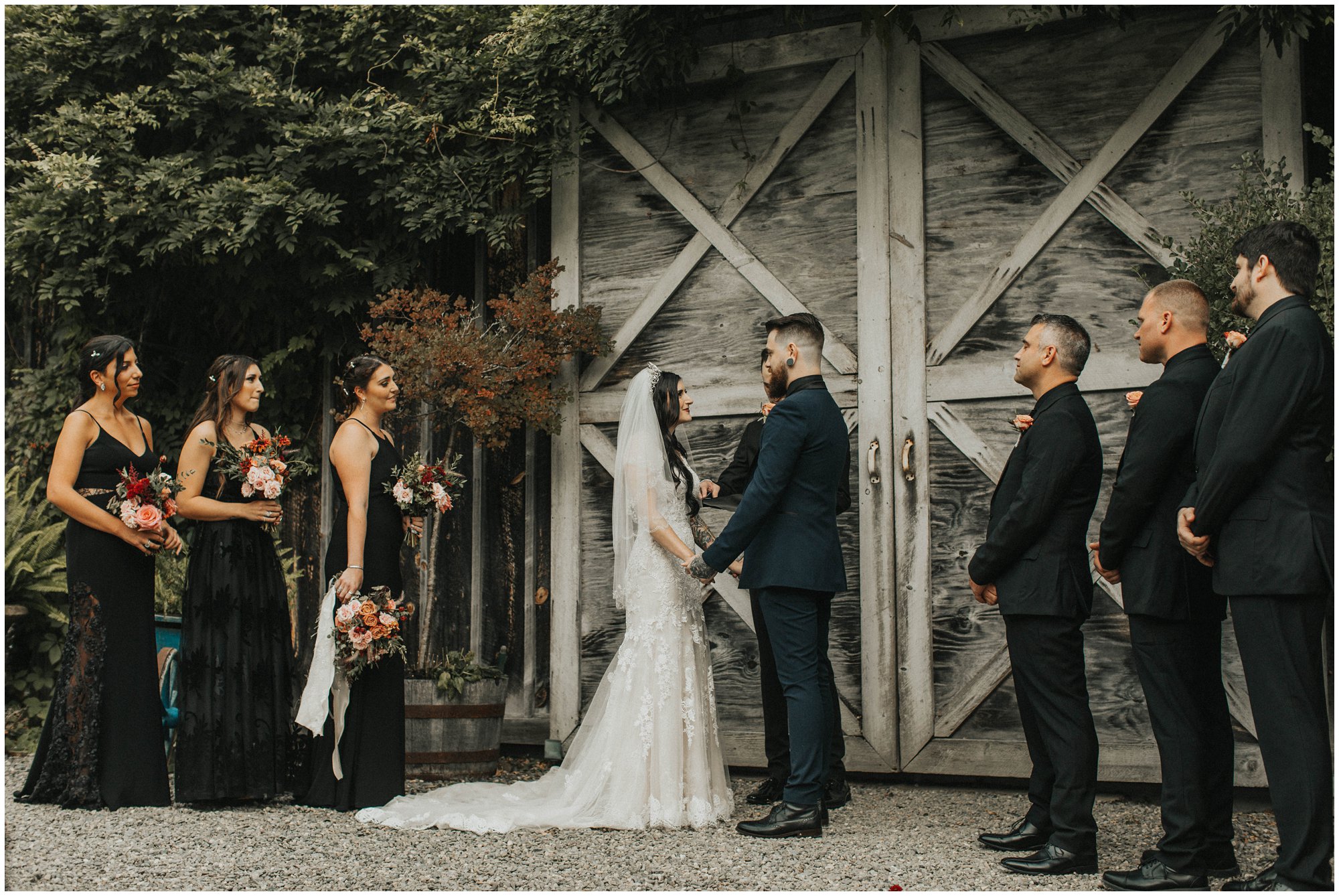 Hudson Valley Catskills New York Wedding Photographer and videographer 